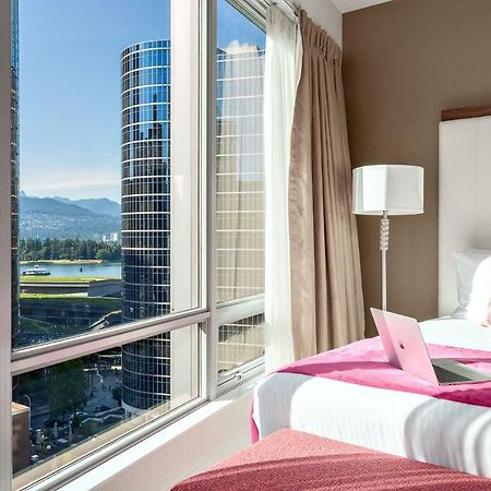 Auberge Vancouver Hotel Zewnętrze zdjęcie