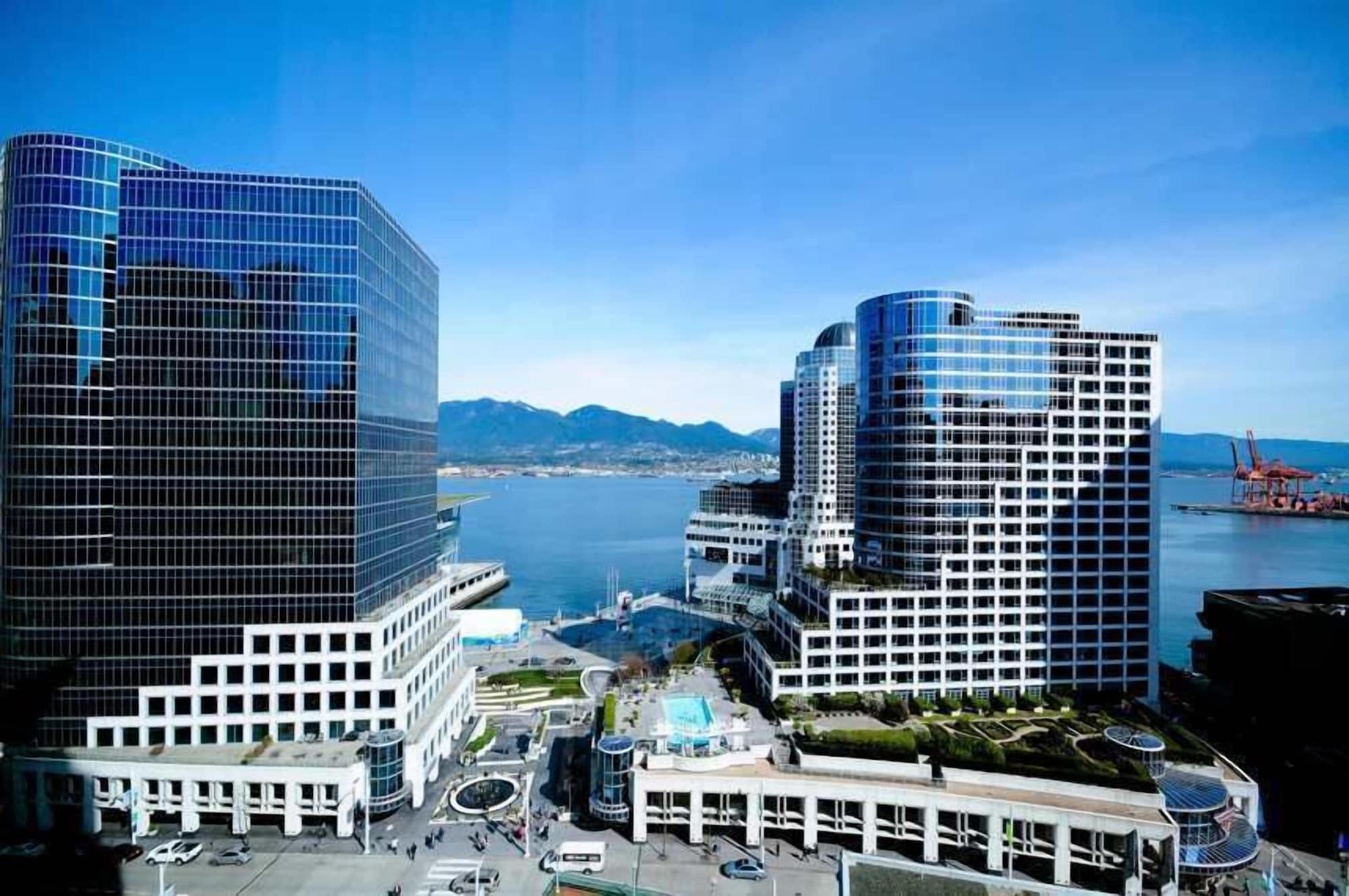 Auberge Vancouver Hotel Zewnętrze zdjęcie